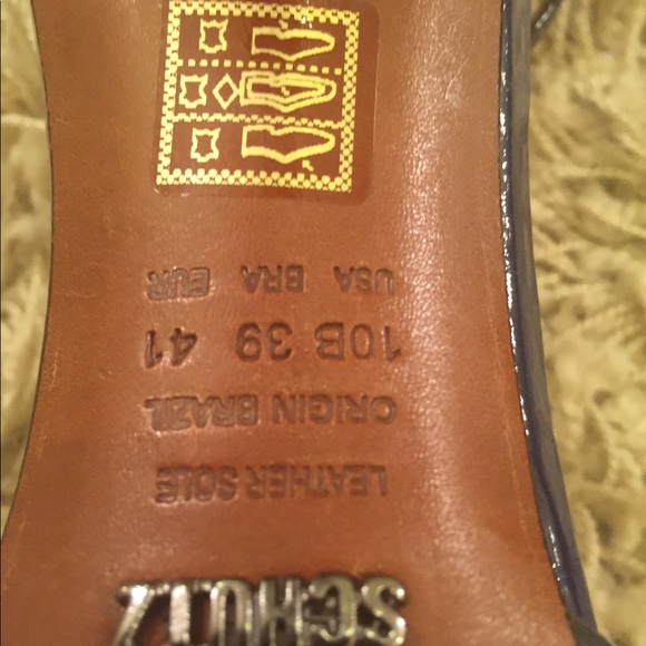 Shoes - Picture 4 of 5